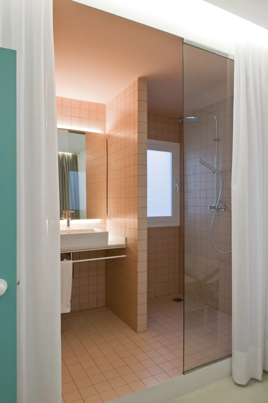 Rocha Apartment, CaSA, Sink, Bathroom