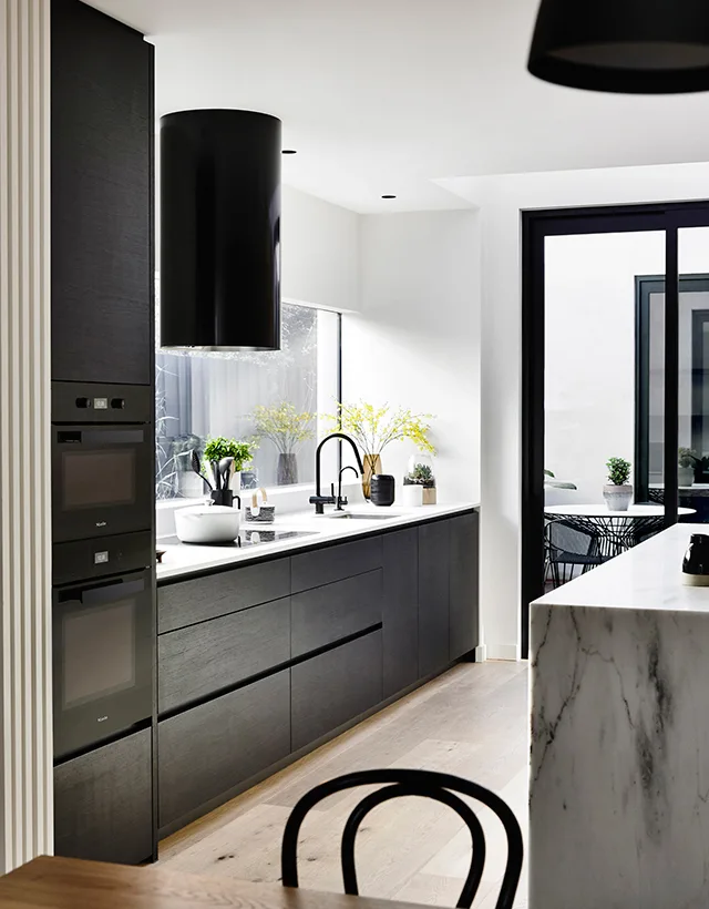 Elwood Townhouse, InForm, Countertop, Sink, Kitchen, Chair, Windows