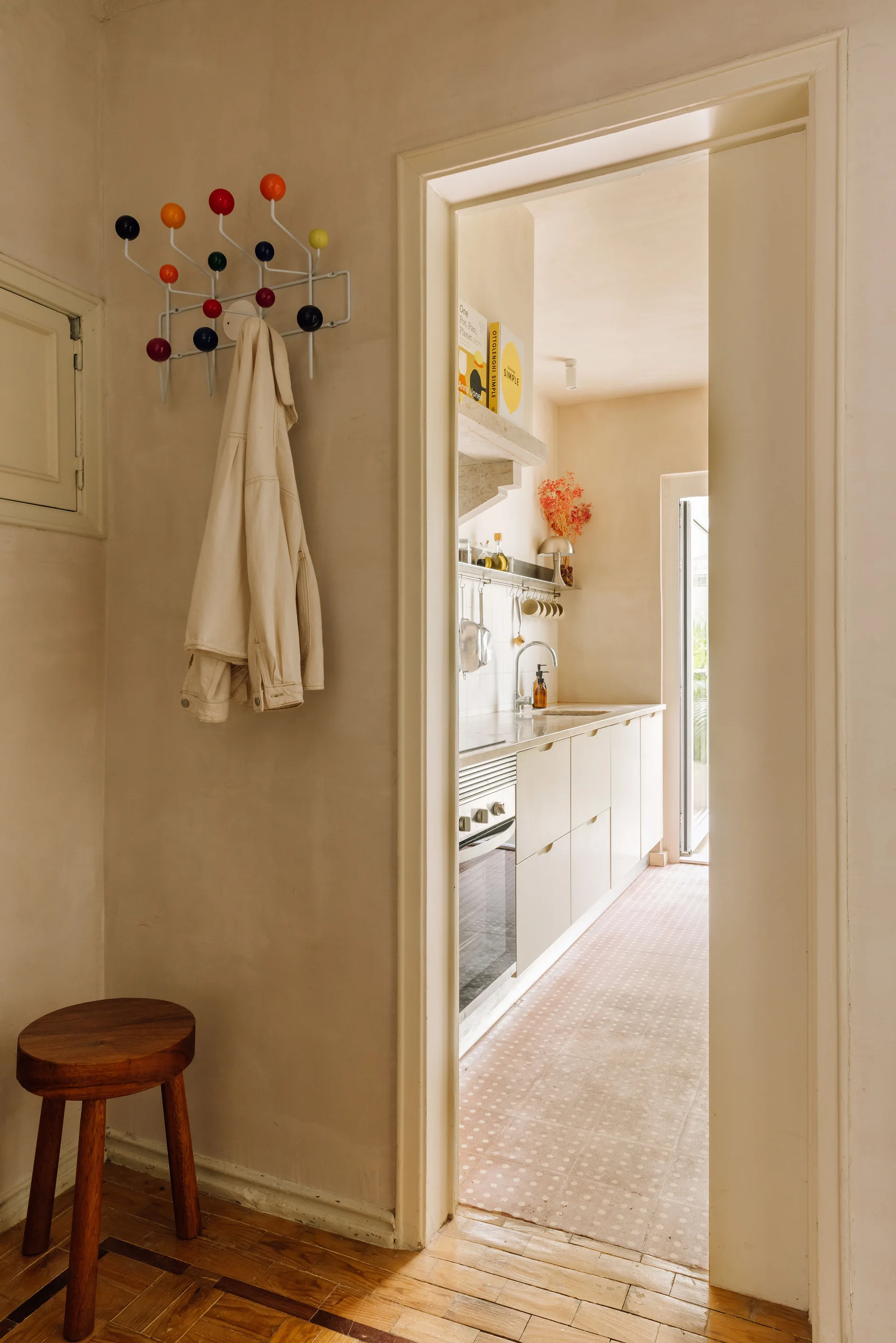 Shop to Flat, Jose-studio, Interior, Closet, Wood, Lighting, Door