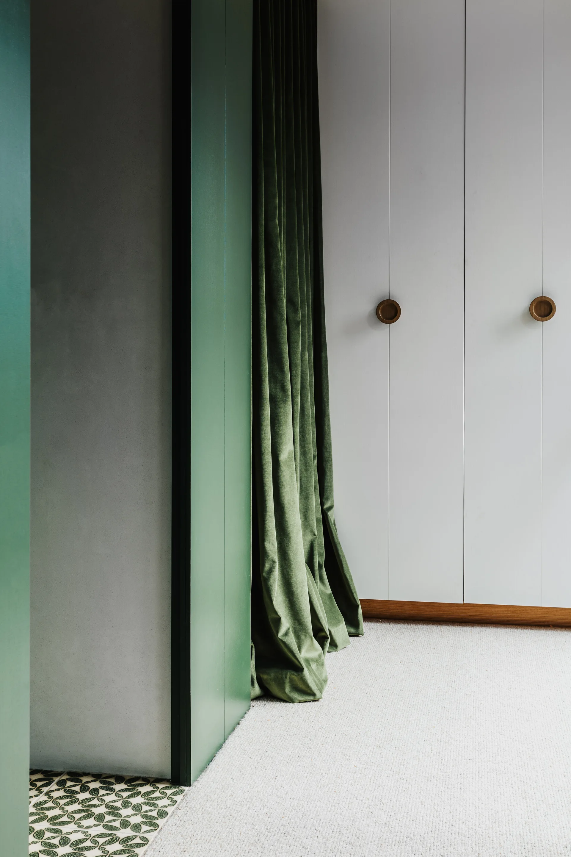 Mt Stuart Greenhouse, Bence Mulcahy, Interior, Closet