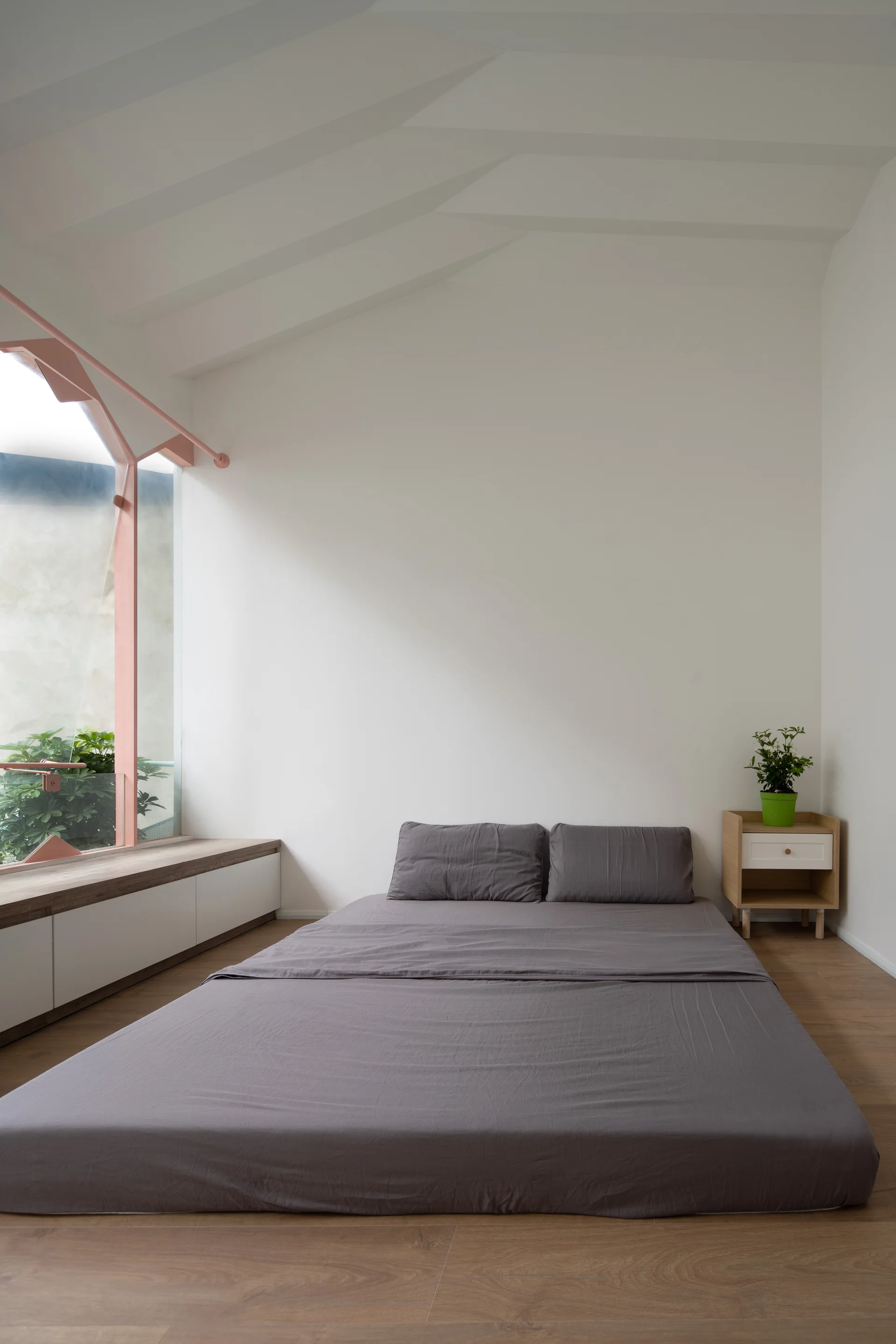 Nhà LỒNG HẺM Residence, AD+studio, Interior, Bedroom, Bed