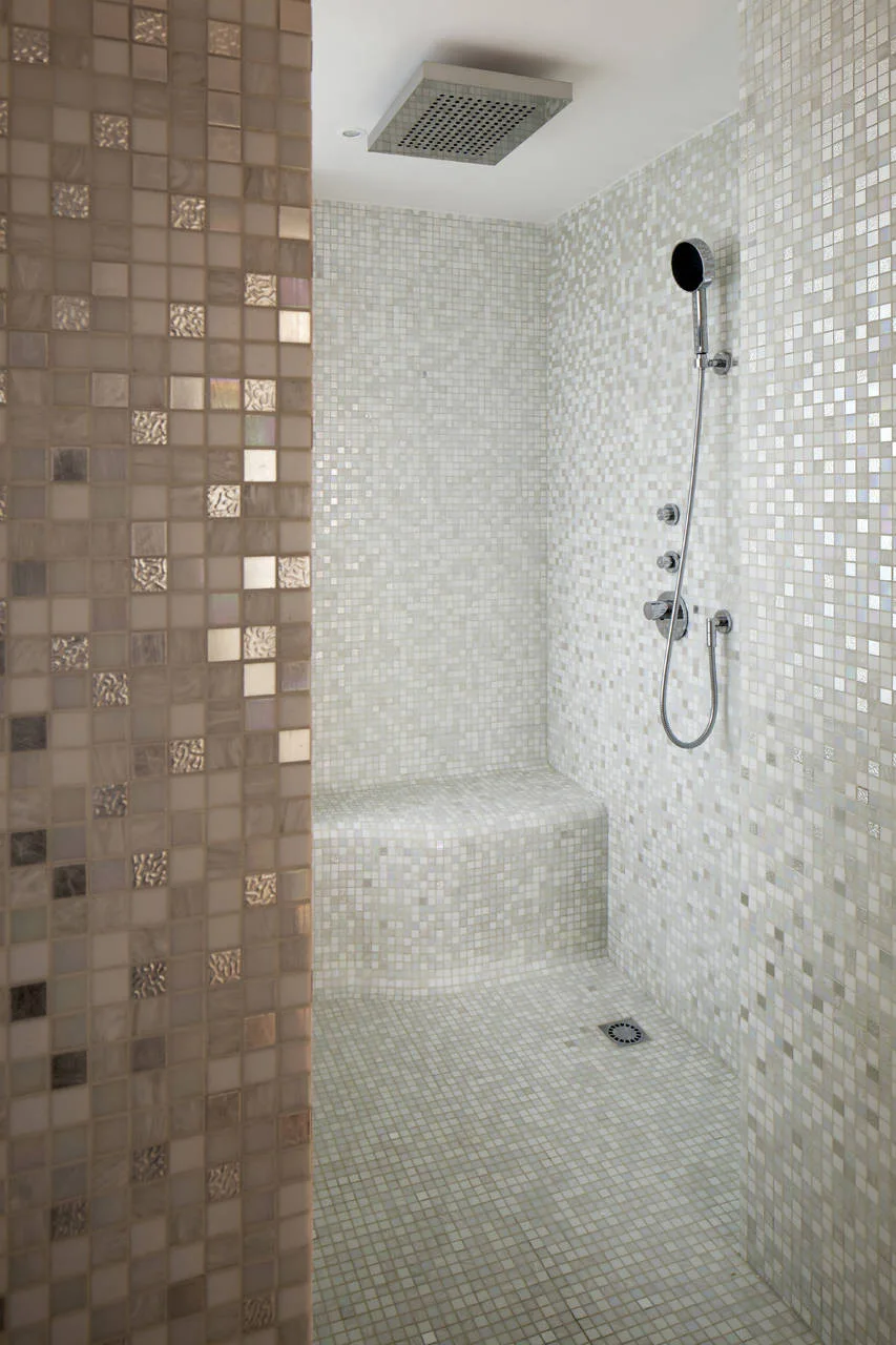 Jardines Lookout Flat, AFFECT-T, Shower, Bathroom