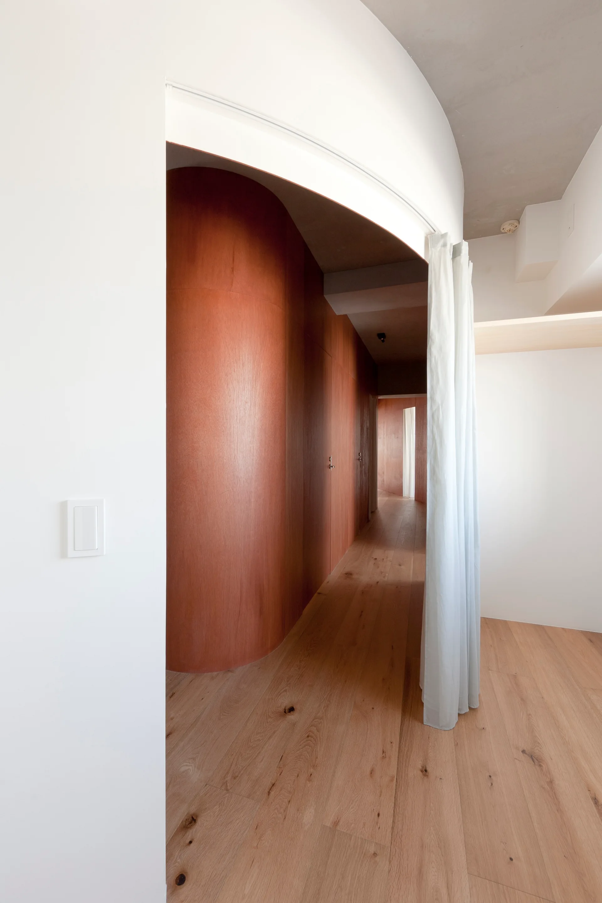 A Draped Wall in Ikebukuro, Tailored design Lab, Image 3 of 14