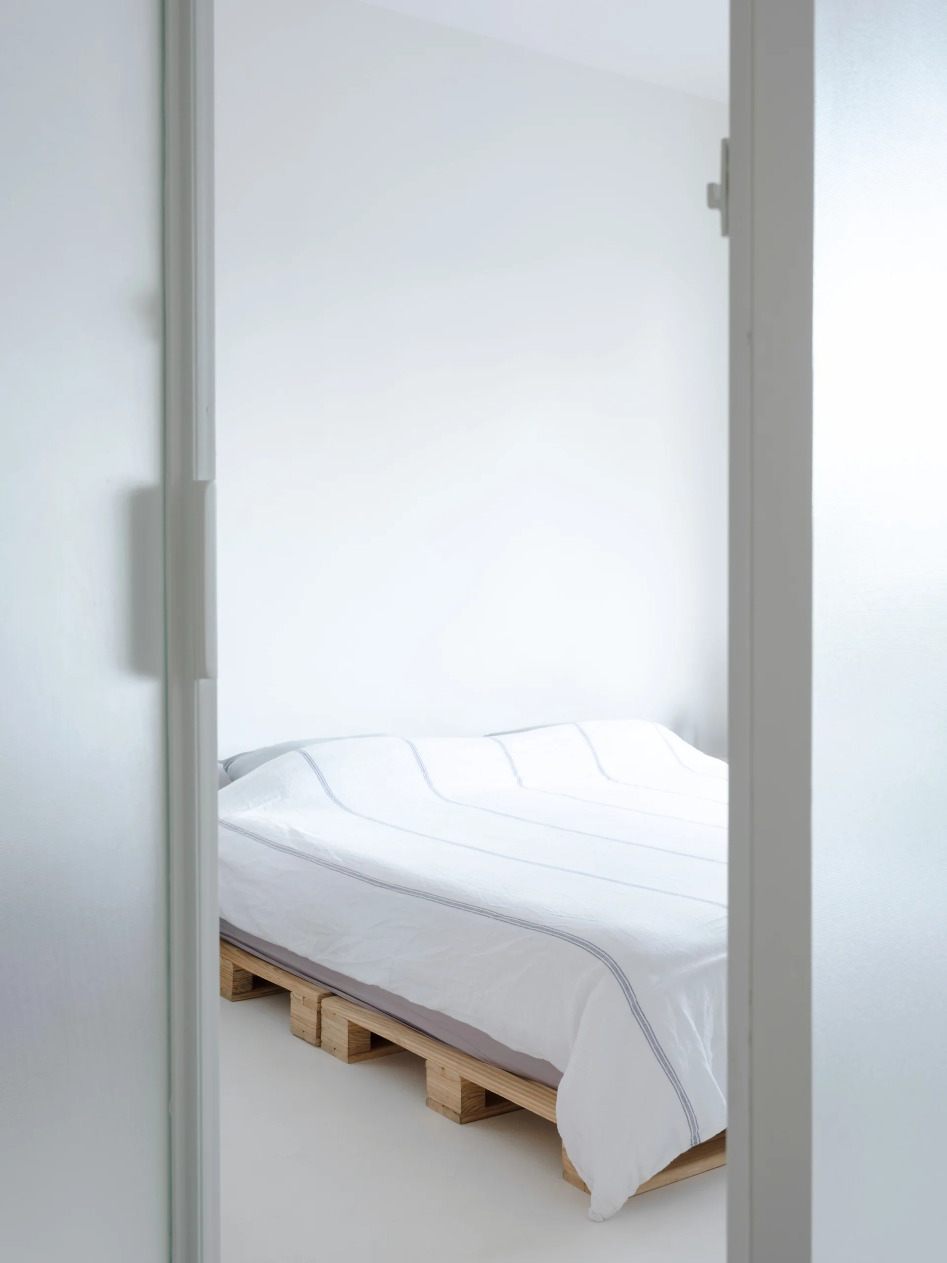CB's Apartment, Julia Peres.Co Arquitetura, Interior, Bedroom, Bed