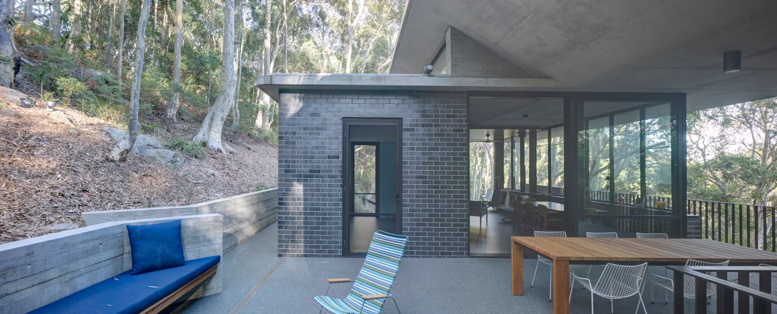Pretty Beach House, Lahznimmo Architects, Exterior