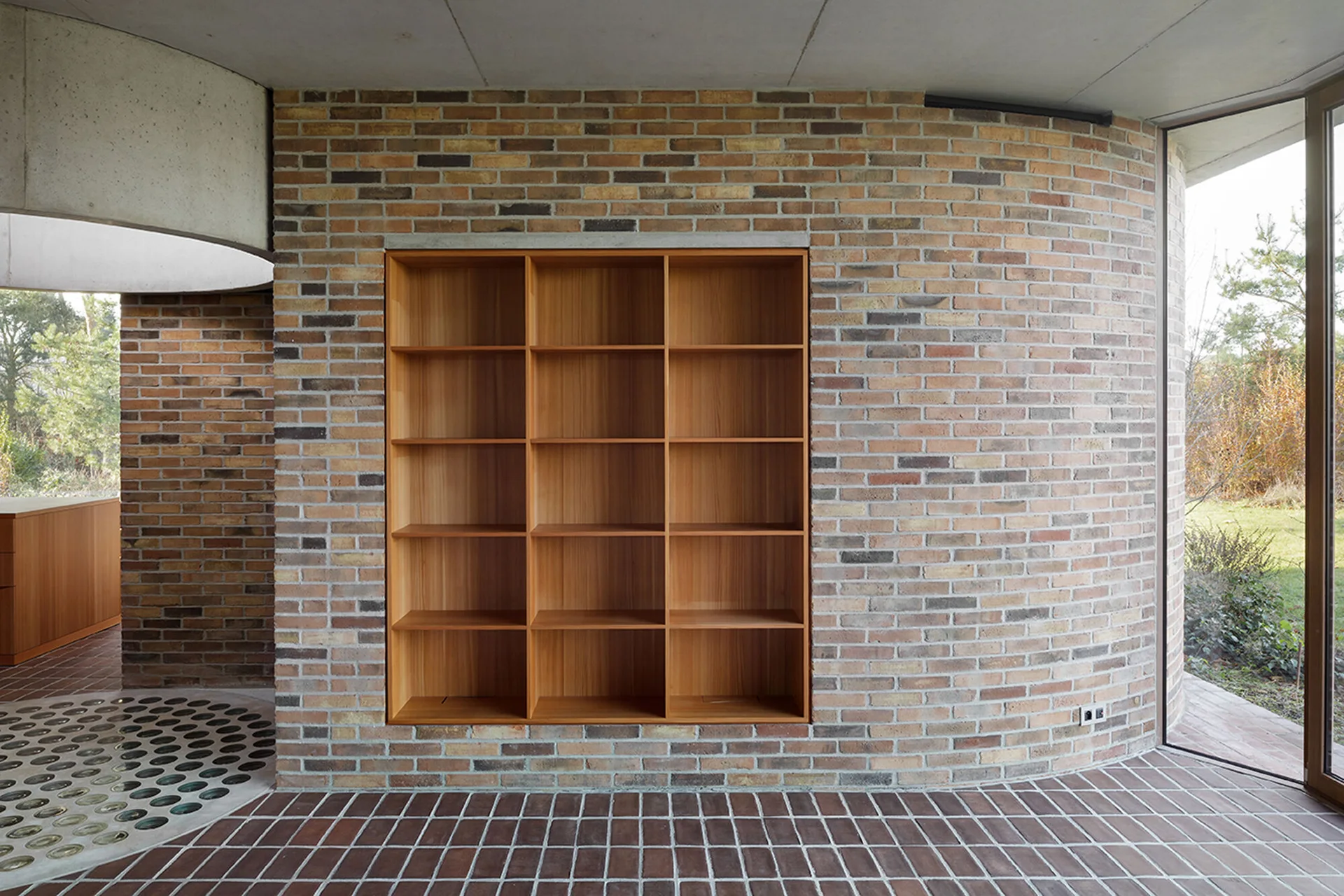 House H, Architecten Broekx-Schiepers, Interior, Closet, Brick, Facade