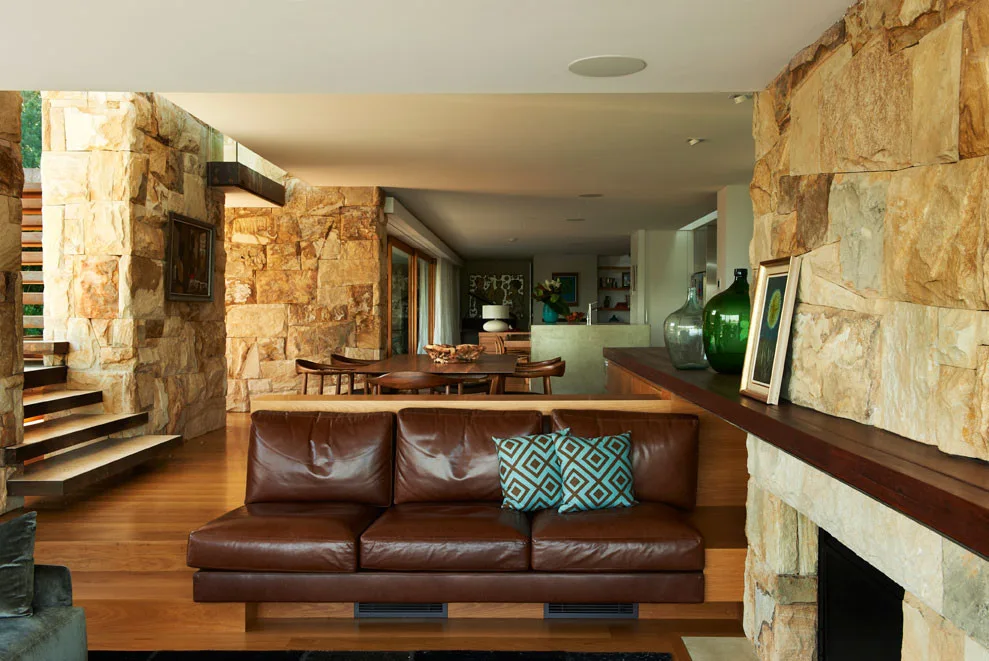 Delany House, Jorge Hrdina Architects, Sofa, Table, Beam, Chair