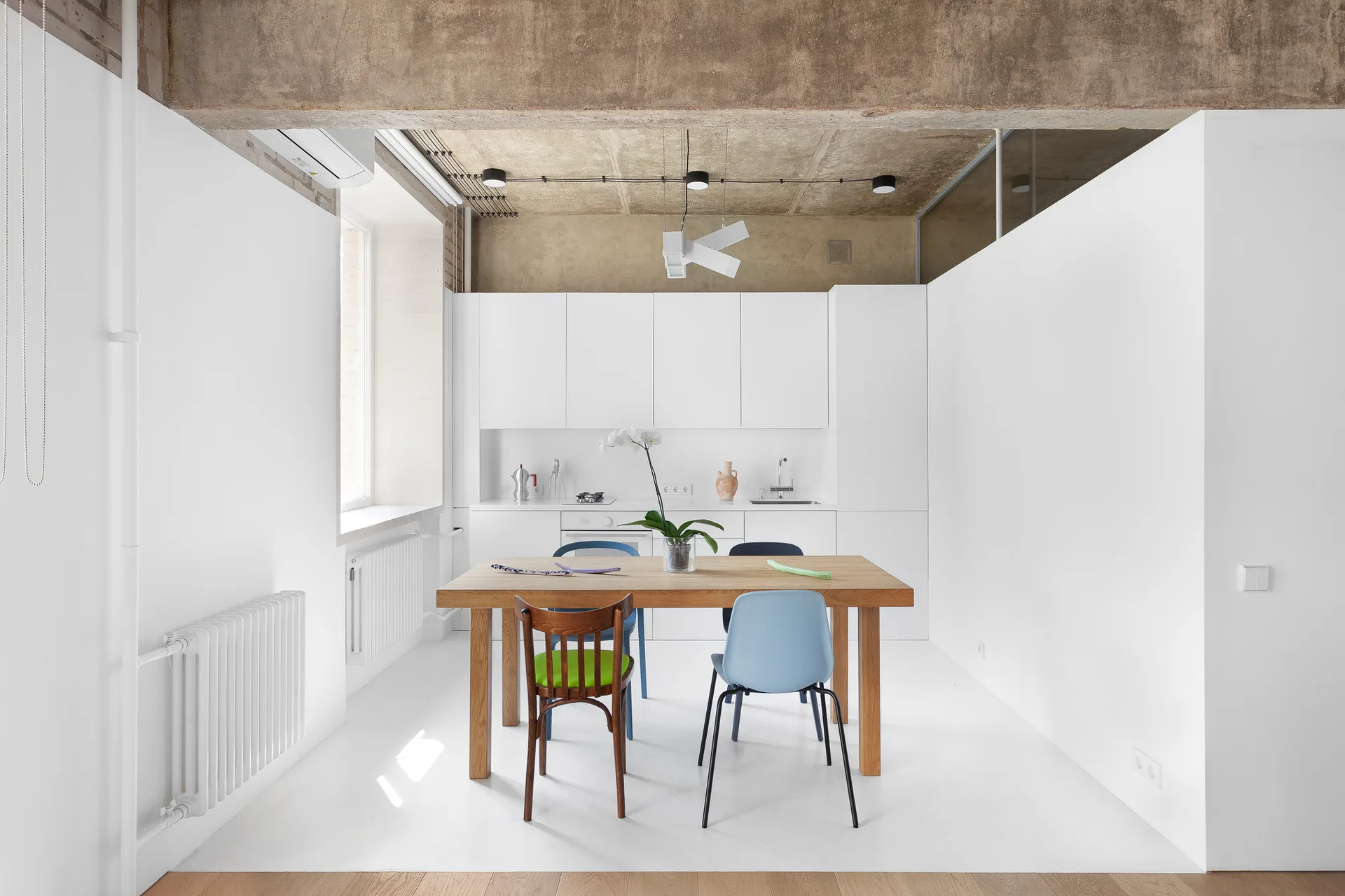 Ann's Apartment, SKNYPL, Interior, Kitchen, Table, Chair