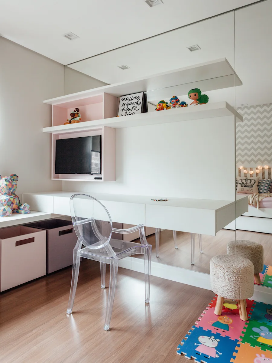 Apartament FW, Cadi Arquitetura, Countertop, Table, Chair