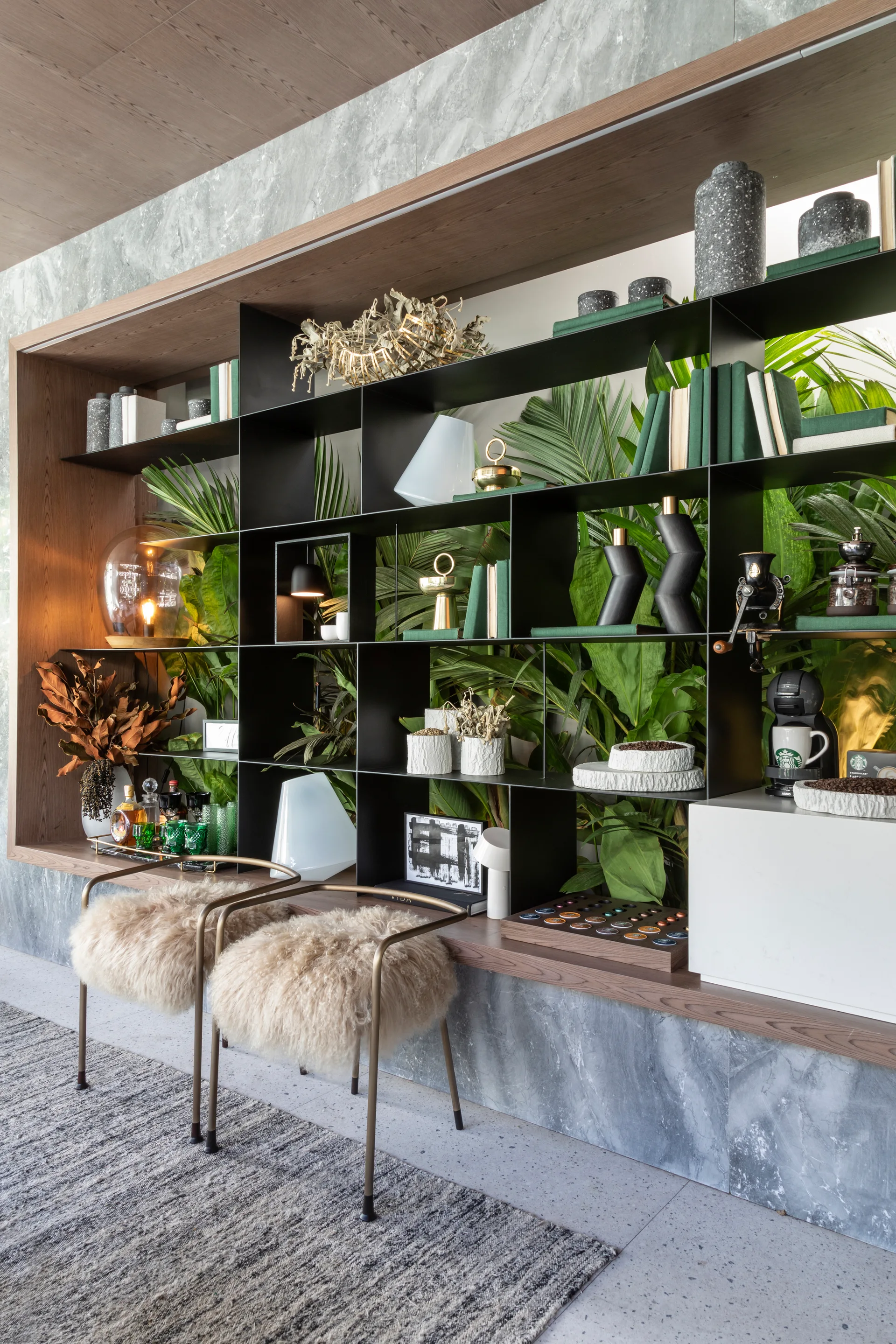 Grão House, Très Arquitetura, Interior, Kitchen, Shelving
