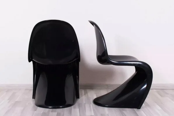 Panton Glossy Black Sculptural Chair