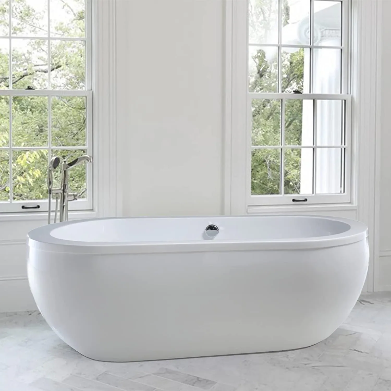 Vanity Art White Acrylic Freestanding Bathtub