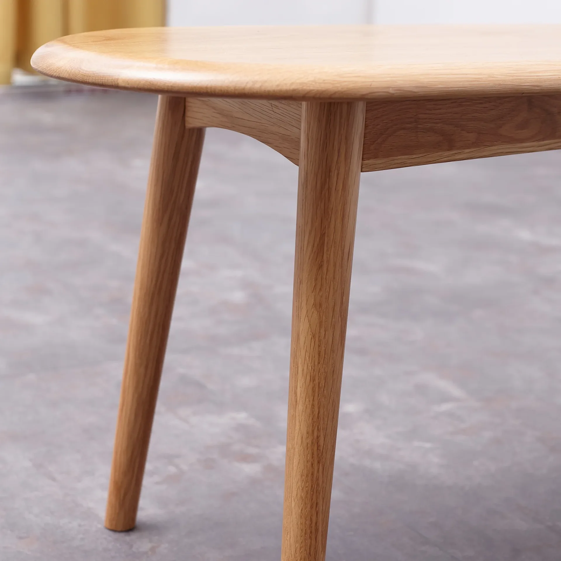 Natural Oak Round Side Table