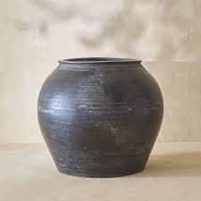 Kara Vintage Pot - Large