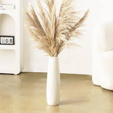 Glossy White Ceramic Vase With Pampas Grass