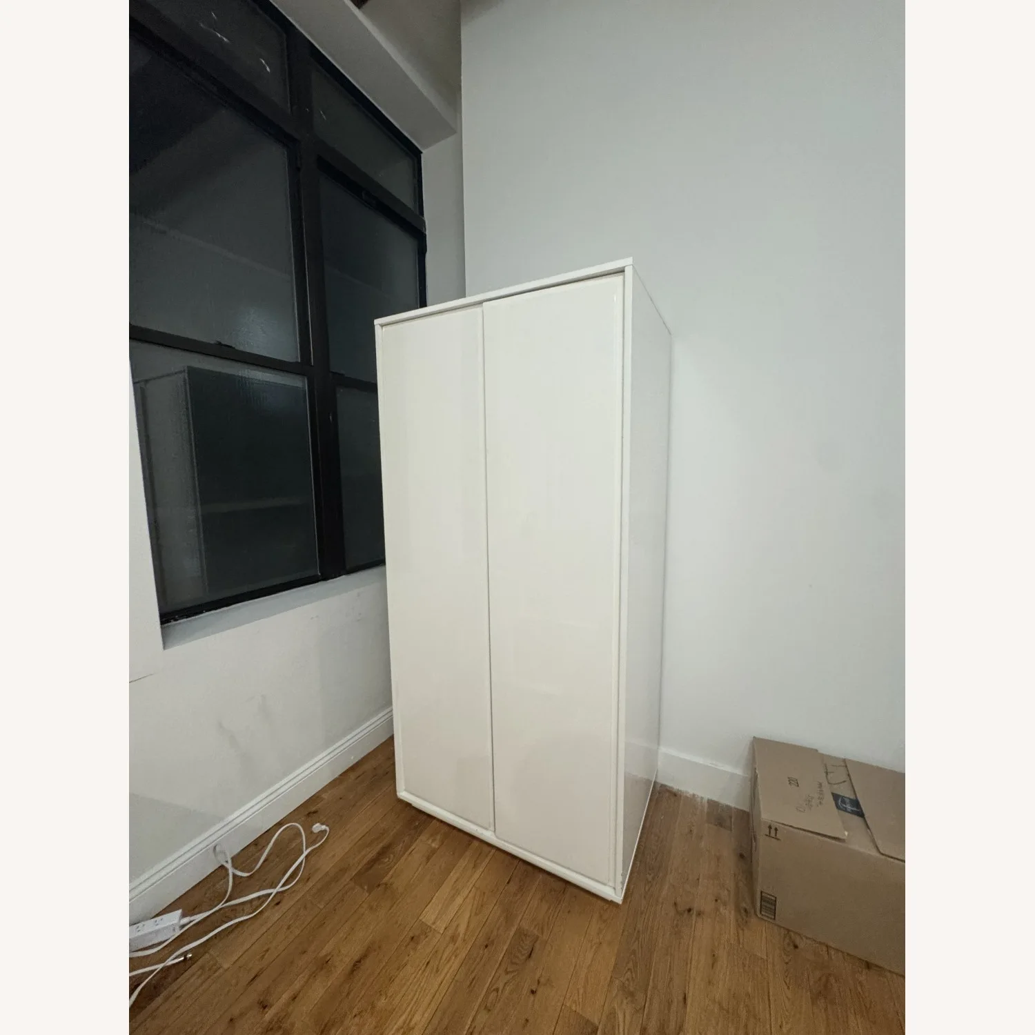 Wardrobe Cabinet
