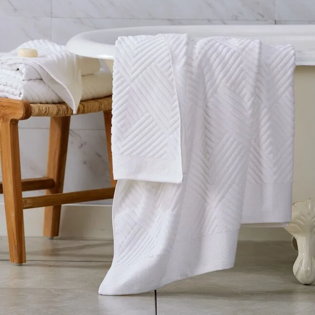 NY Loft White Geometric Cotton Hand Towel