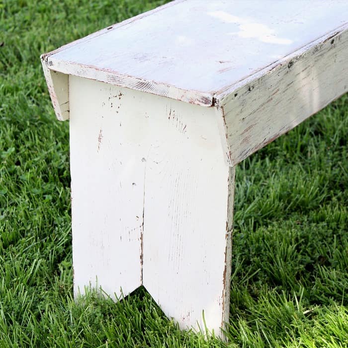 Distressed White Wood Rustic Bench