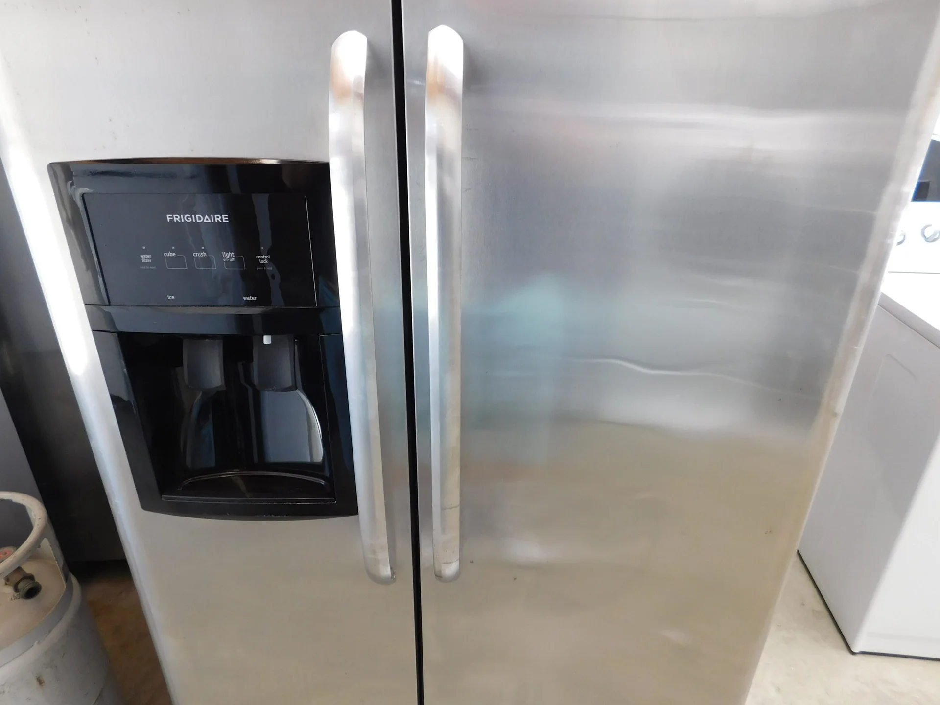 Frigidaire Side-by-Side Refrigerator