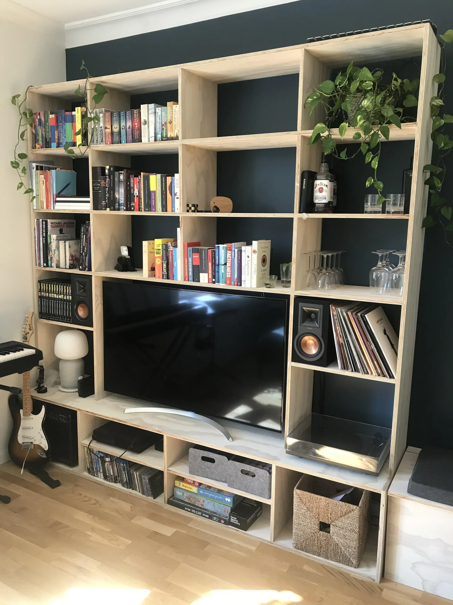 DIY Custom Plywood Bookshelf : r/DIY