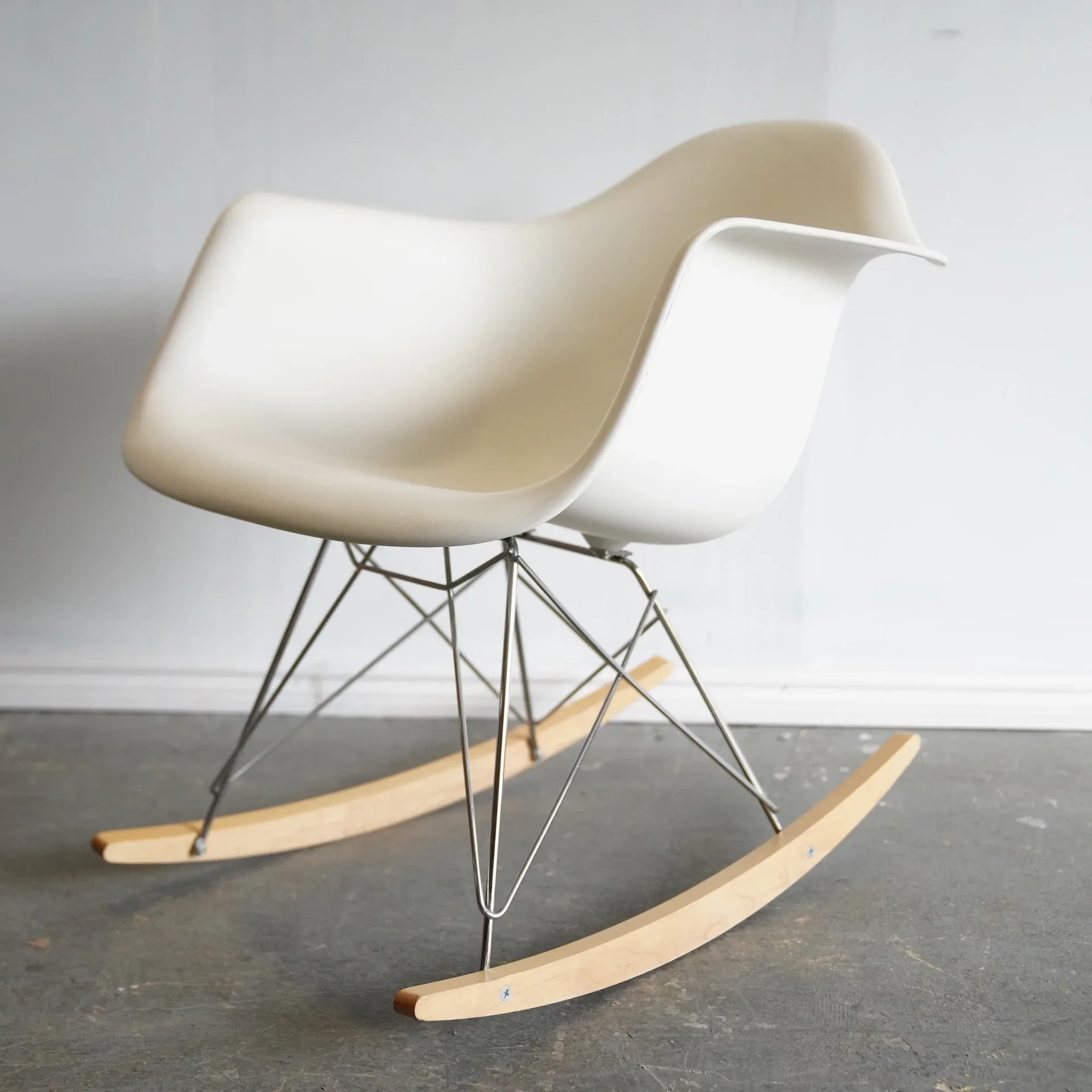 Eames White Mid-Century Modern Rocking Chair