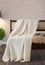 Nipperland Cream Ribbed Throw Blanket
