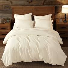 Neutral Western Bedding – Off-White Matelassé Comforter Set