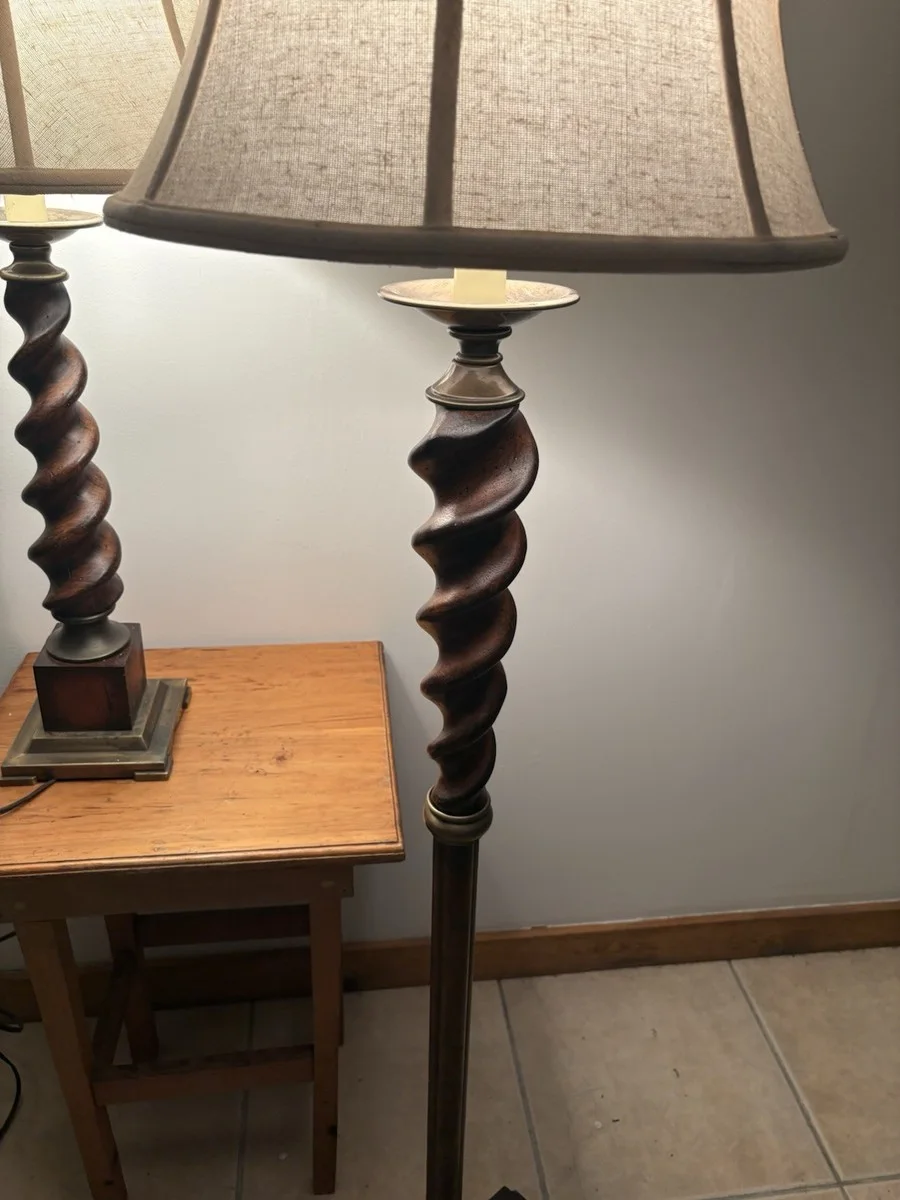 Floor Lamp