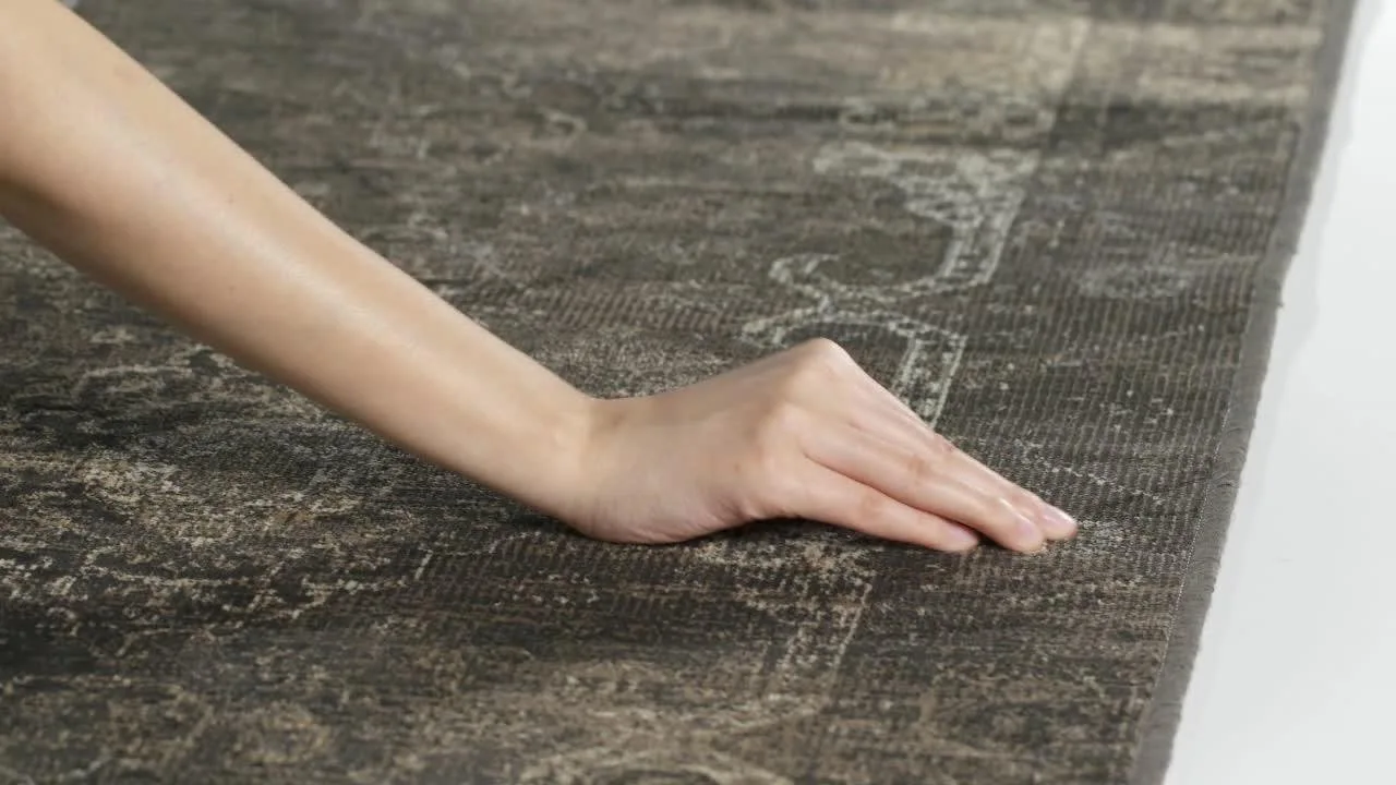 Safavieh Vintage Distressed Gray Area Rug