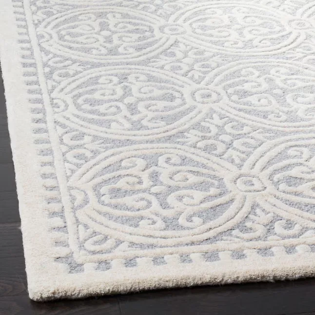 Safavieh Cambridge Silver Ivory Area Rug