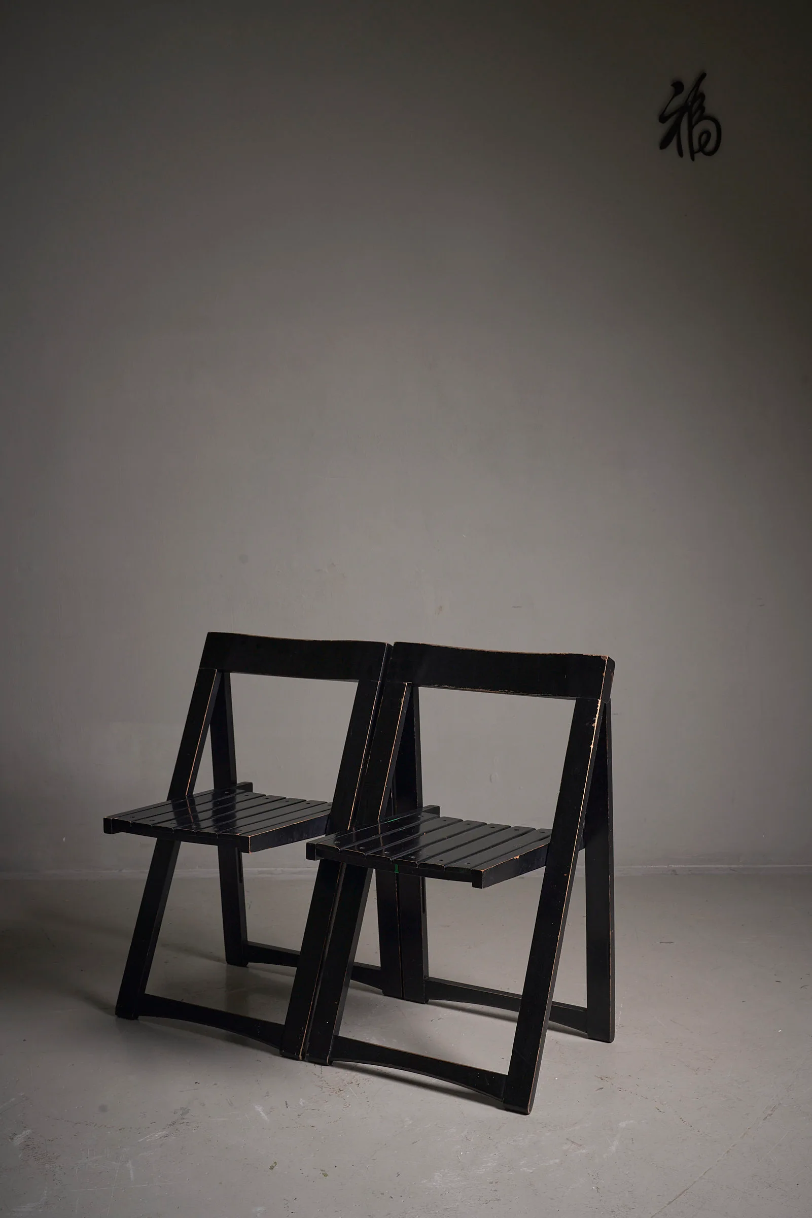 Trieste' folding chairs by Aldo Jacober – Showroom_144