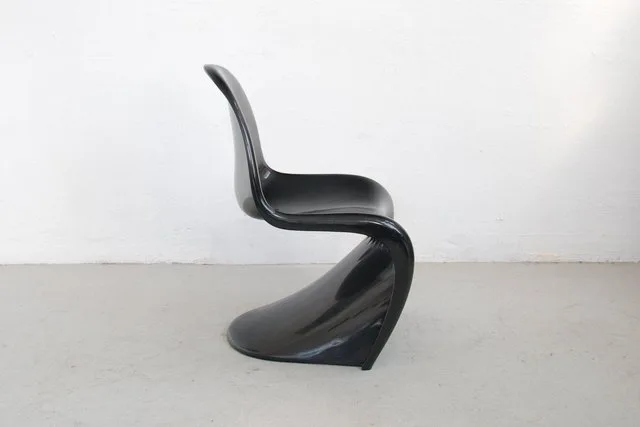 Verner Panton Black Glossy Sculptural Chair