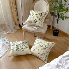 Green Botanical Embroidered Pillow Cover 18x18 | Leafelle