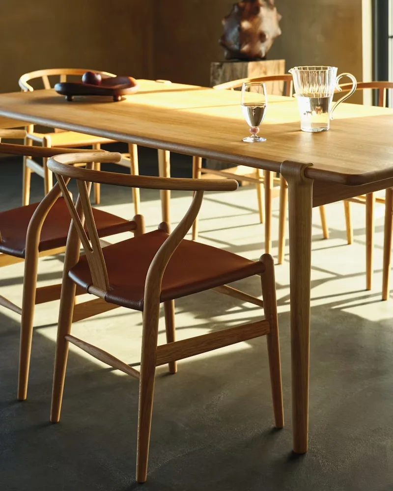 Otto Natural Oak Rectangular Dining Table
