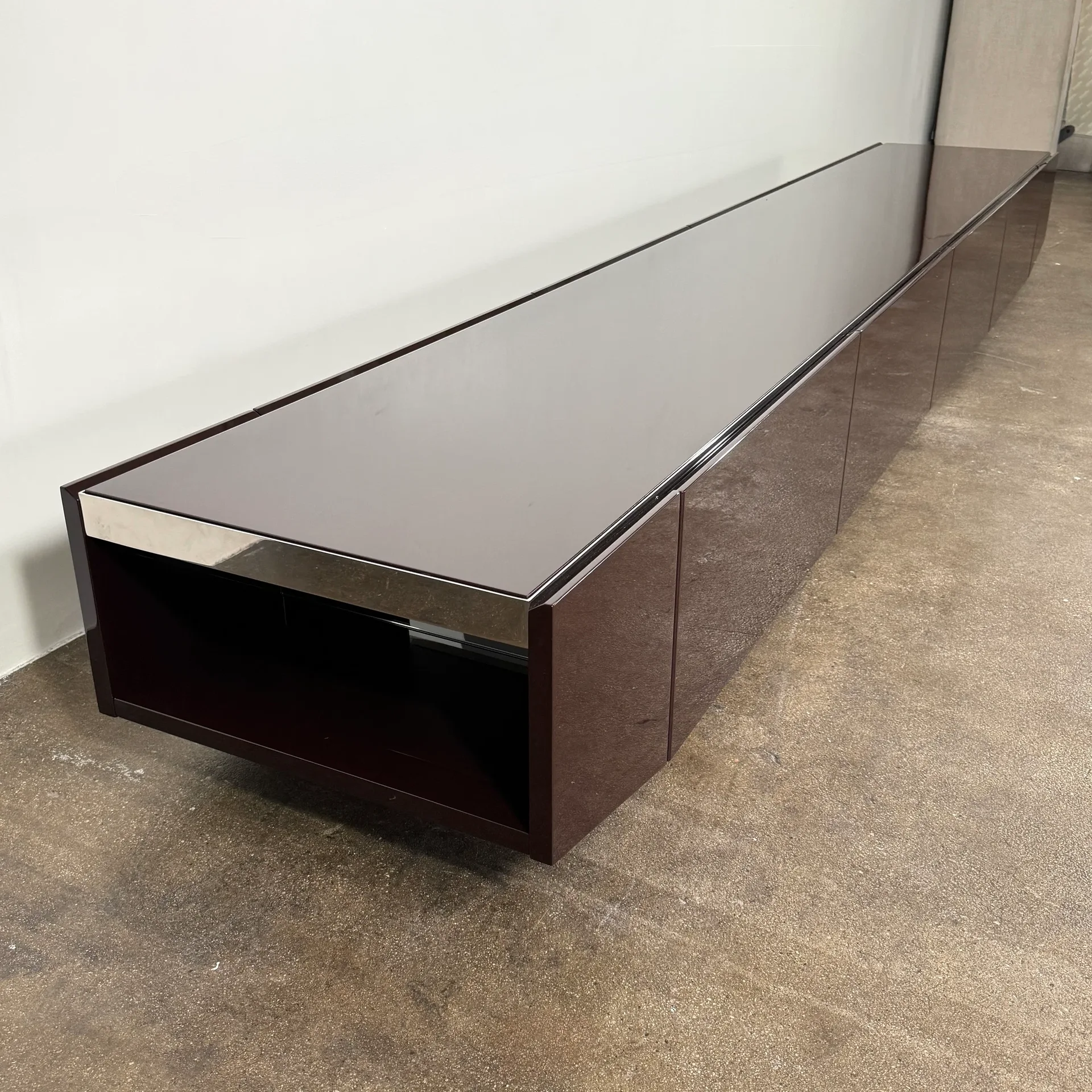Minotti Jason Contemporary Rectangular Floating Sideboard