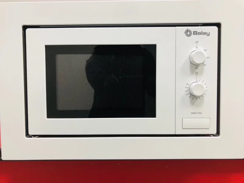 Balay White Built In Microwave