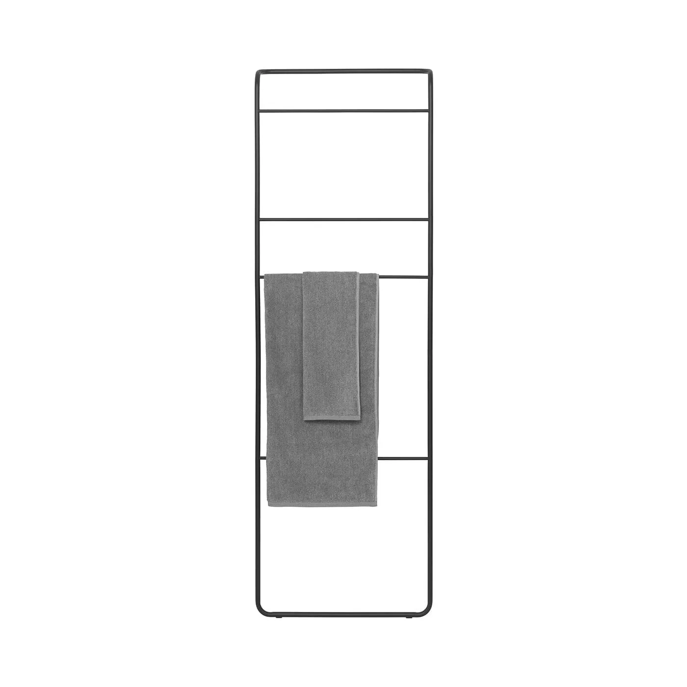 Minimalist Black Metal Blanket Ladder