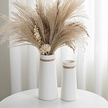 Matte White Ceramic Vase With Pampas Grass