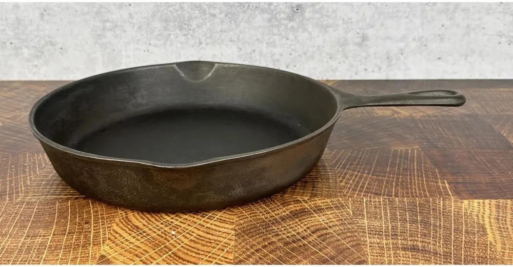 Wagner Ware Vintage Cast Iron Skillet