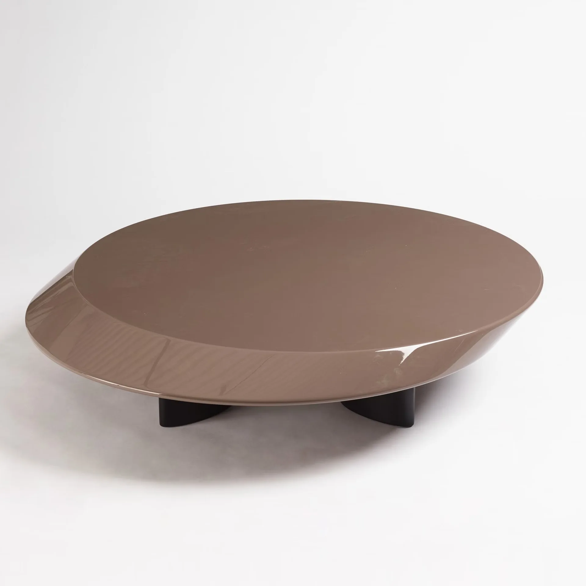 Accordo Organic Lacquered Coffee Table