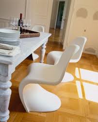 Vitra Panton Chair White Plastic Cantilever Side Chair