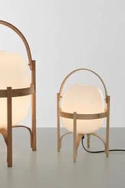 Cestita Lantern Table Lamp