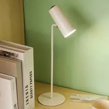 Minimalist Metal Table Lamp