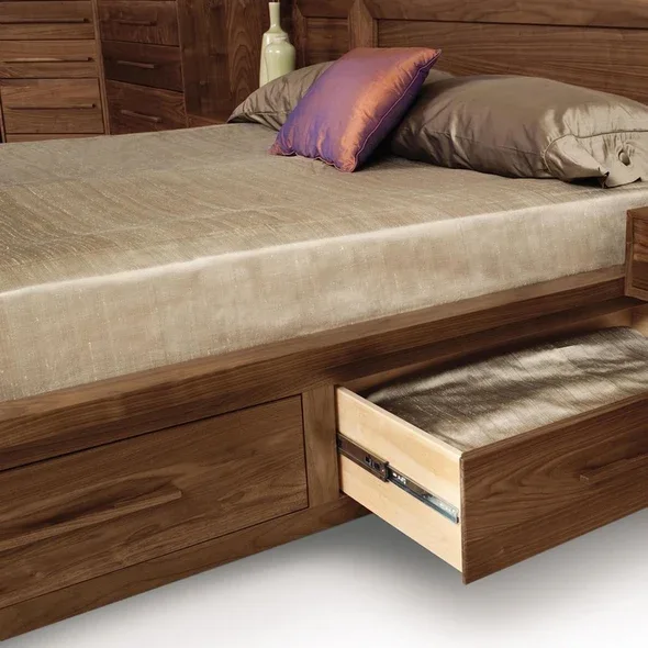 Copeland Furniture Moduluxe Wooden Platform Bed