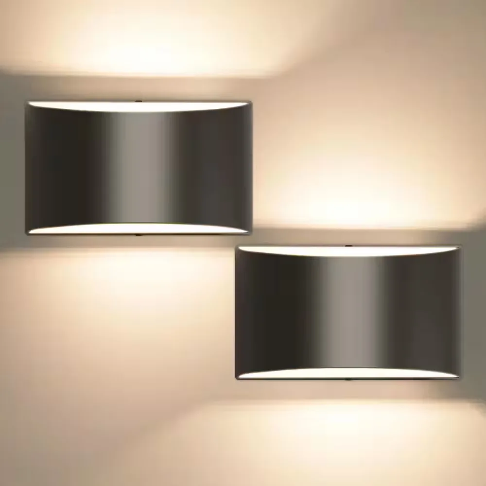 Matte Black Curved Wall Sconce