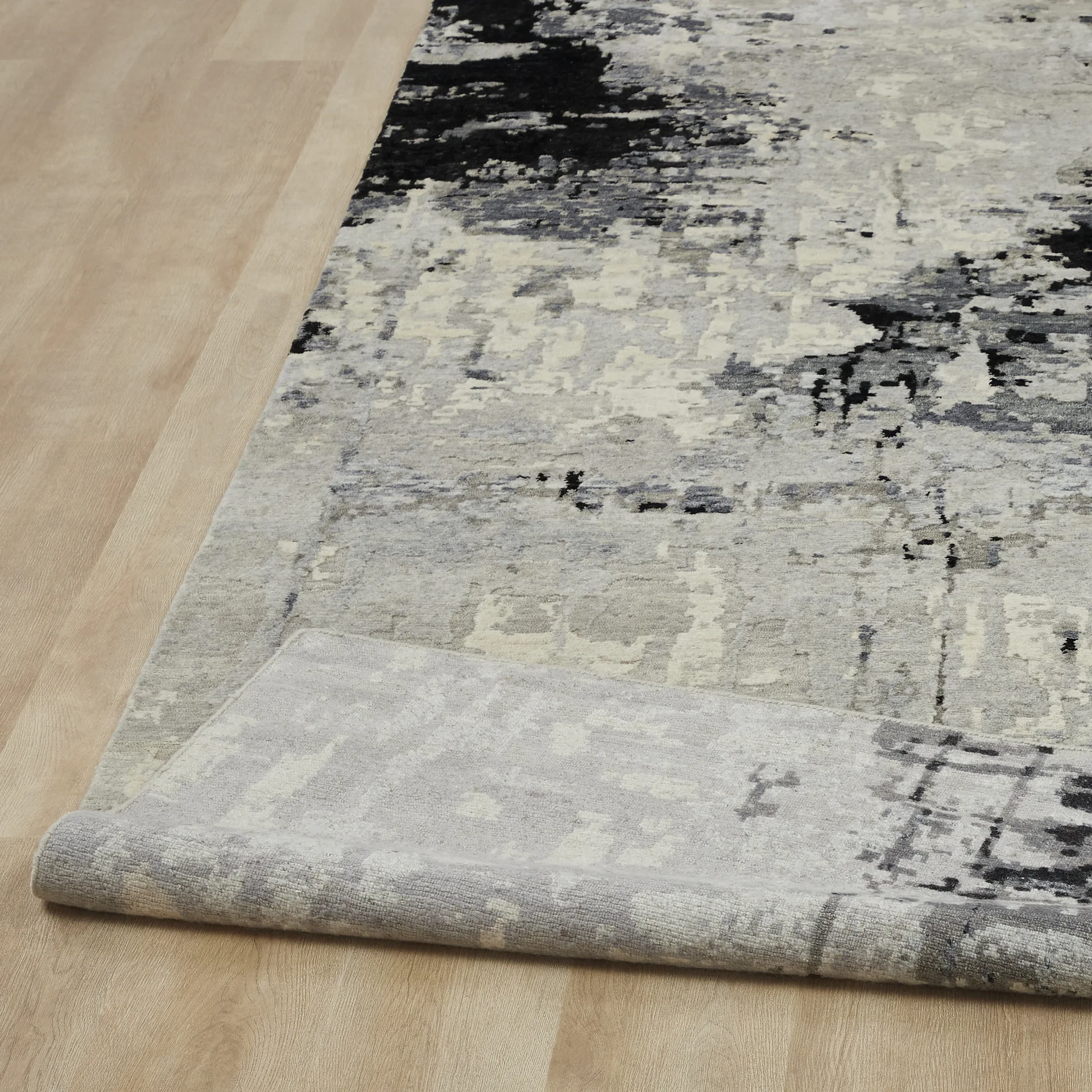 Solaris Abstract Wool Area Rug
