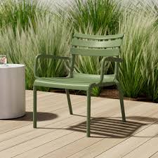 Ruta Green Metal Outdoor Lounge Chair