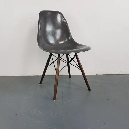 Eames DSW Mid-Century Modern Gray Dining Chair