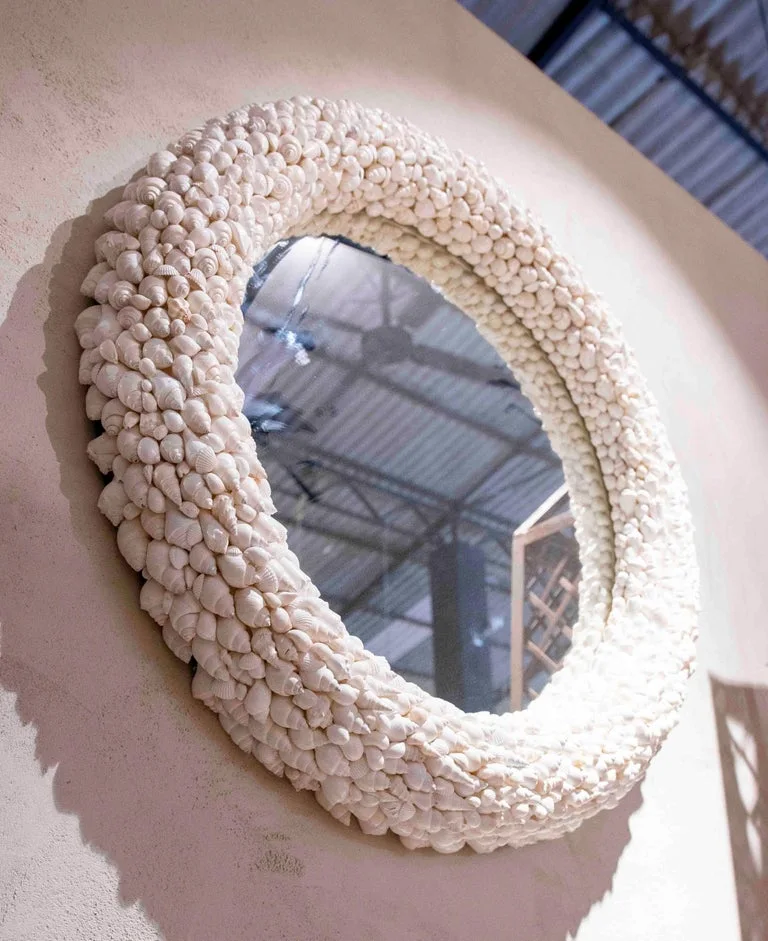 Round Shell Mirror