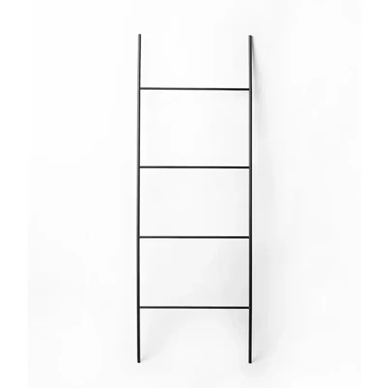 Minimalist Black Metal Blanket Ladder